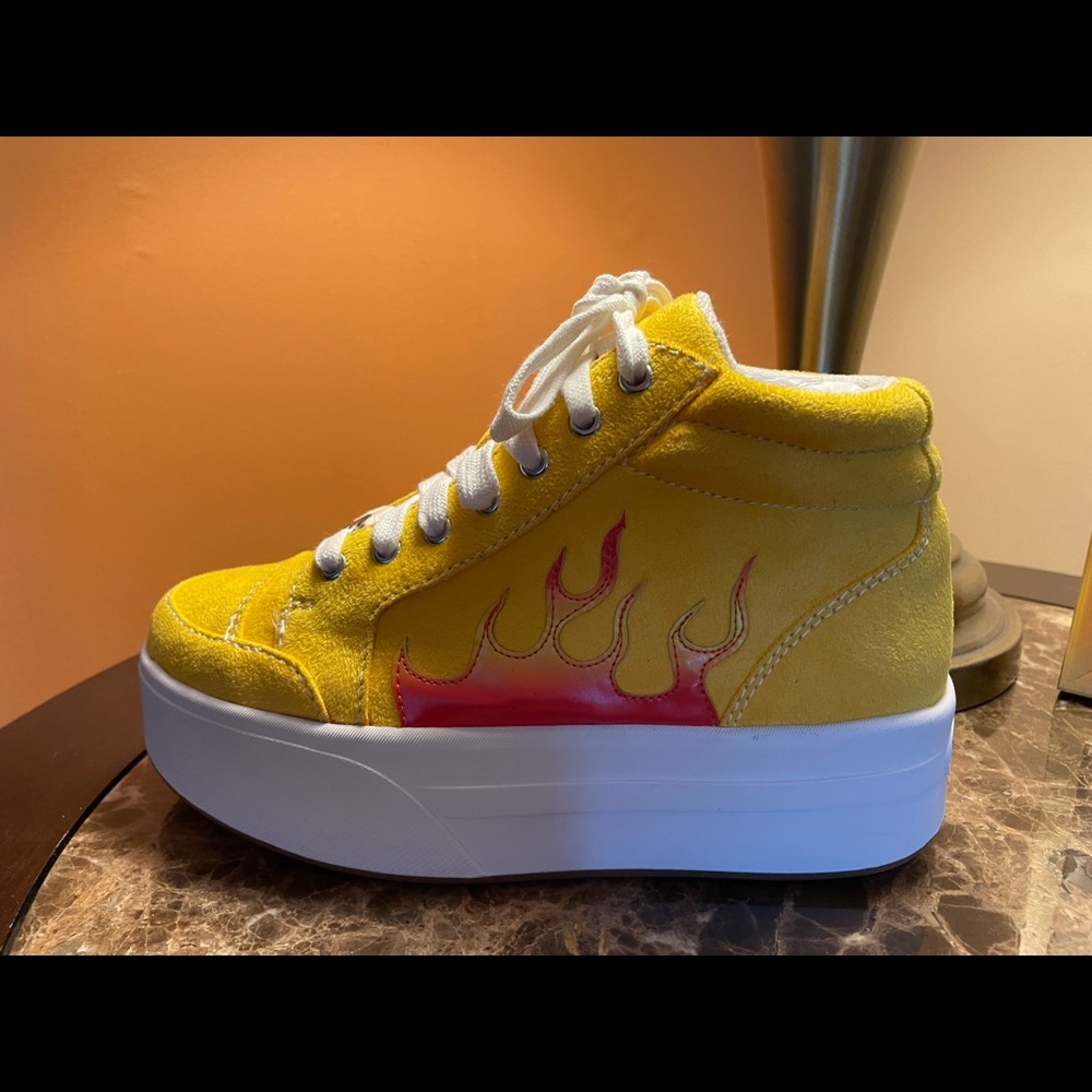Fun high top yellow skater sneakers in original box and packaging
